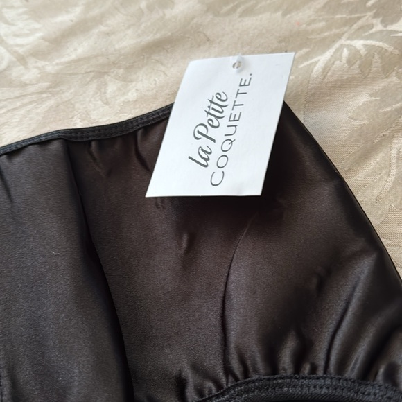 Garter belt , stockings and lace panty new in packages 1x2x - Picture 4 of 6